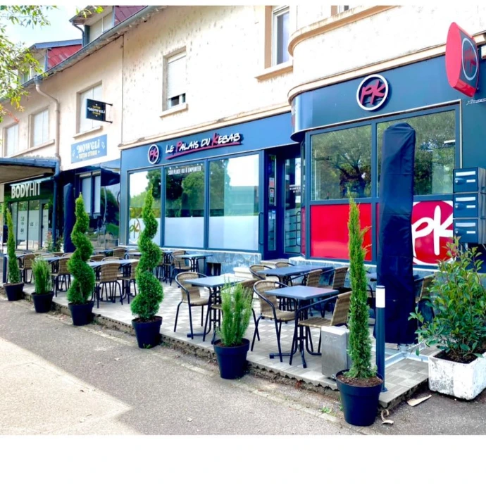 Devanture du Palais du Kebab